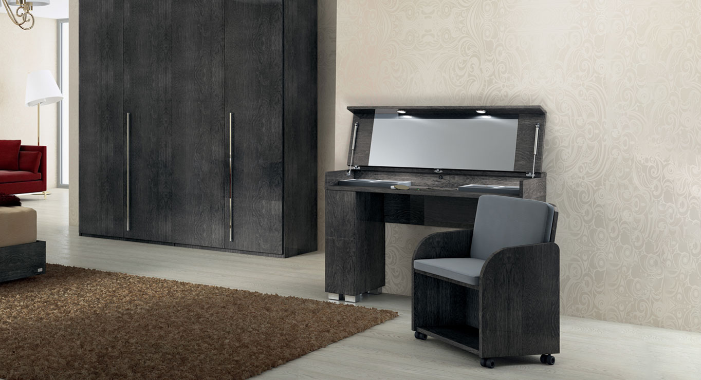 SARAH kosmetinis staliukas 1170x460 6