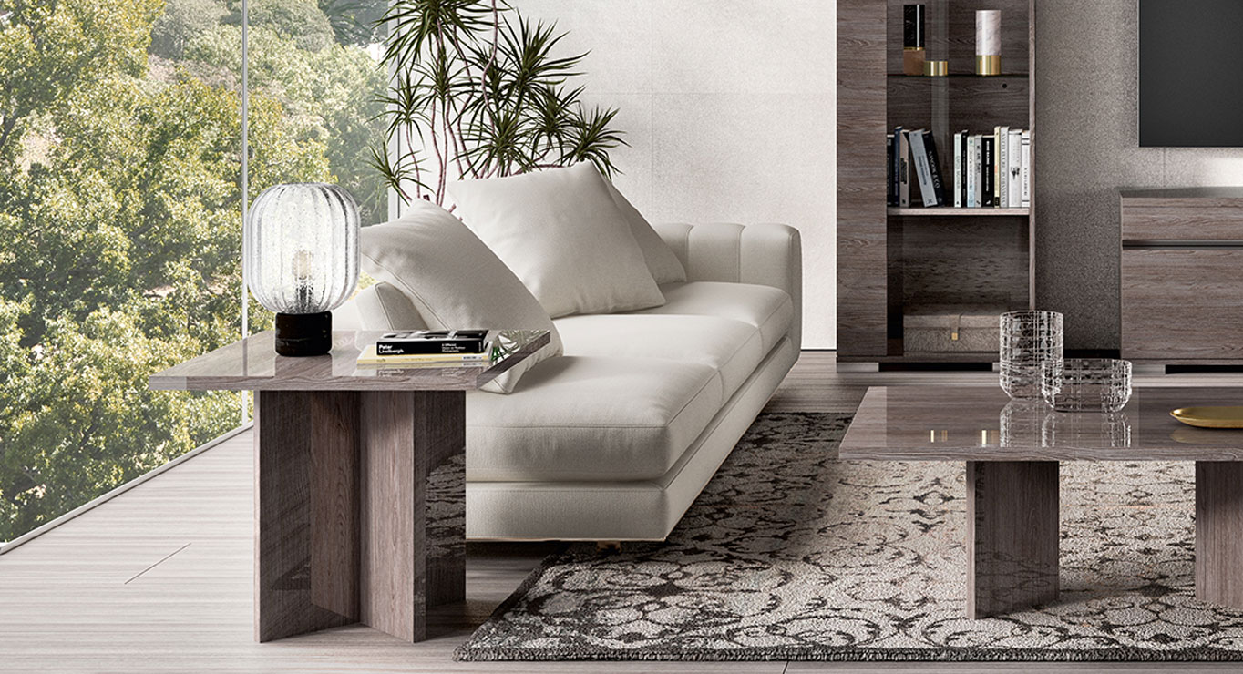 VIOLA staliukas 660x660 2